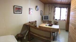 Дома для отпуска Small House Glavanovic Бар Дом для отпуска-7